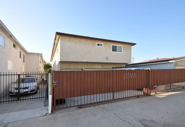 630 W 16th St in San Pedro, CA - Building Photo - Building Photo