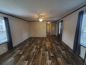 24 Sparrow Hill Dr in Orion Township, MI - Foto de edificio - Building Photo