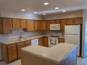 186 S Holman Way in Golden, CO - Building Photo - Building Photo