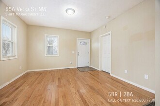 656 Veto St NW in Grand Rapids, MI - Building Photo - Building Photo