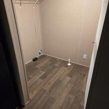 102 Palm View Dr in La Fontaine, IN - Building Photo - Building Photo