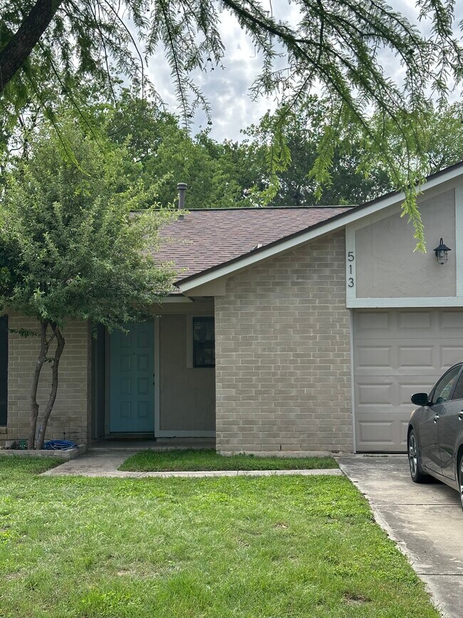 property at 513 Riverside Dr
