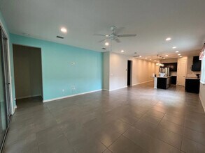 3074 Paddle Creek Dr in Green Cove Springs, FL - Building Photo - Building Photo