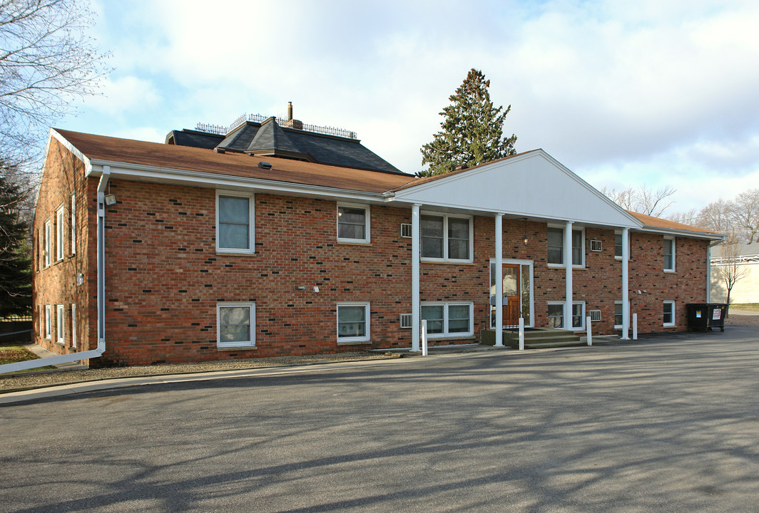 116 1st Ave NW in Faribault, MN - Foto de edificio