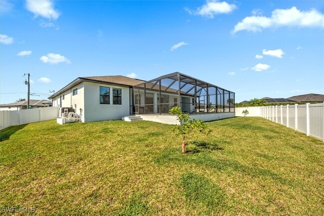 property at 3527 SW 4th Ln