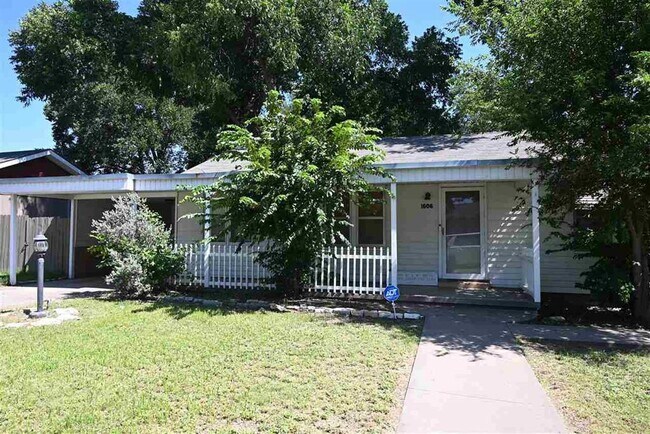 property at 1606 Bland St