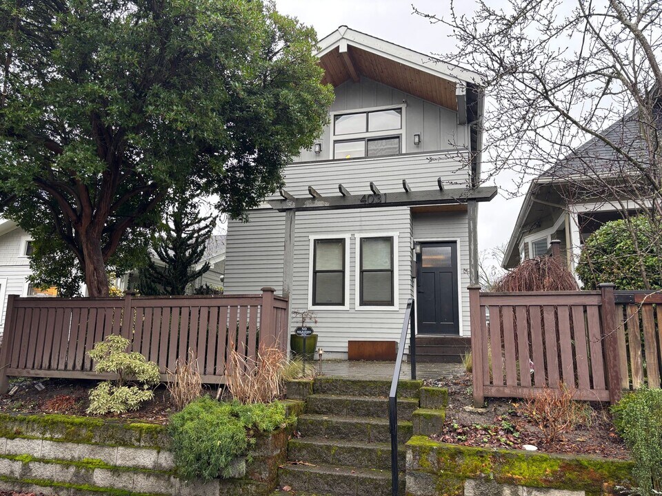 4031 39th Ave S in Seattle, WA - Building Photo