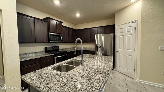 443 Coastline Wy in St. Augustine, FL - Building Photo - Building Photo