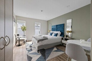 73 Cottage St in Middletown, NY - Building Photo