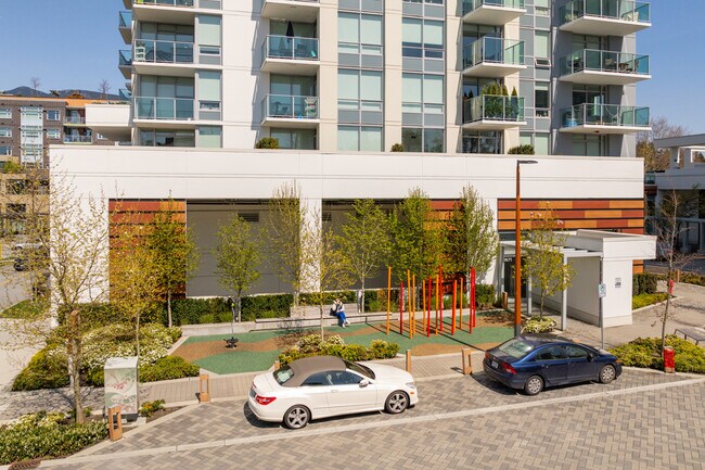 Park West in North Vancouver, BC - Building Photo - Building Photo