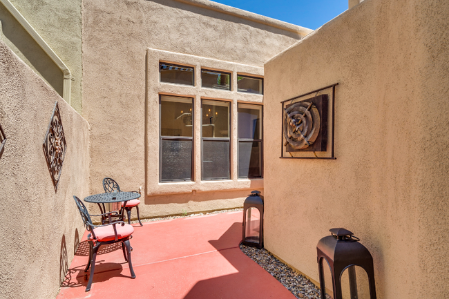 411 Post Way in Tubac, AZ - Building Photo - Building Photo