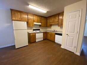 141 Hunter's Run Rd in Athens, GA - Building Photo - Building Photo