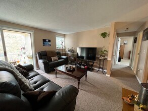 15 Bourbon St in Peabody, MA - Building Photo - Building Photo