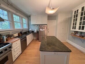 598 Prospect St in New Haven, CT - Building Photo - Building Photo