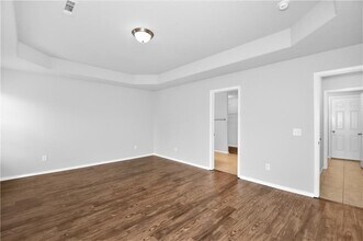 1240 Lariat Dr in Centerton, AR - Building Photo - Building Photo