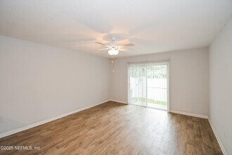 8218 Rigel Rd in Jacksonville, FL - Building Photo - Building Photo