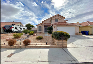 5905 Waveland Dr in Las Vegas, NV - Building Photo - Building Photo