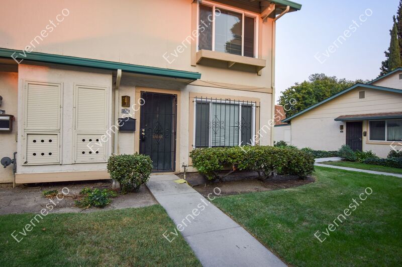 121 Poas Cir in San Jose, CA - Building Photo