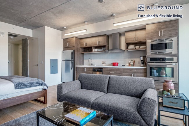 1285 Sutter St in San Francisco, CA - Building Photo - Building Photo
