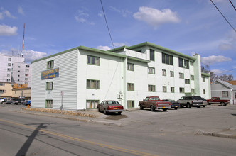 Ambassador Inn in Fairbanks, AK - Building Photo - Building Photo