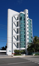 745 Isenberg St in Honolulu, HI - Building Photo - Building Photo