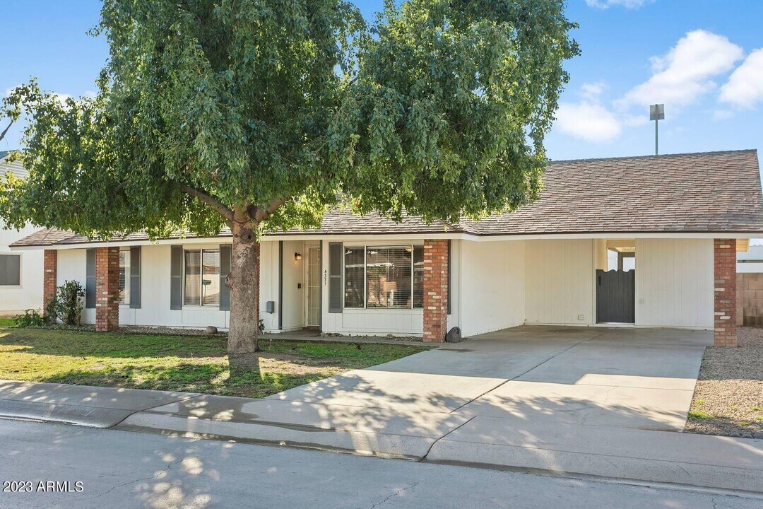 4331 W Dailey St in Glendale, AZ - Building Photo