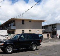 94-115 Pupukahi St in Waipahu, HI - Building Photo - Building Photo
