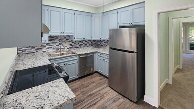 2067 Hazel Hedge Ln in Montgomery, AL - Building Photo - Building Photo