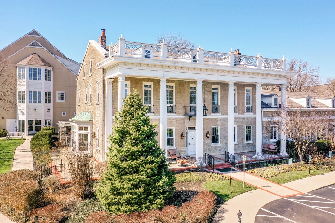 Evergreen Senior Community in Cincinnati, OH - Building Photo