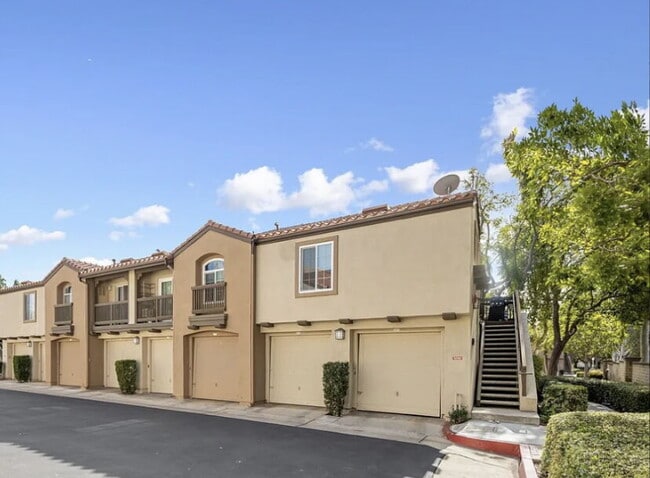 148 N Mine Canyon Rd in Orange, CA - Building Photo - Building Photo