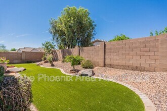 165 E Rock Wren Dr in San Tan Valley, AZ - Building Photo - Building Photo