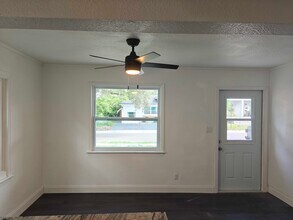 3454 14th Ave S in St. Petersburg, FL - Building Photo - Building Photo