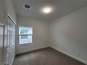 3517 SW Santa Barbara Pl in Cape Coral, FL - Building Photo - Building Photo