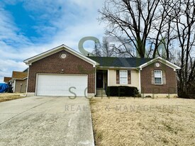 5022 Lea Ann Way in Louisville, KY - Building Photo