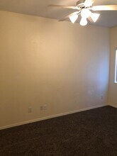 1765 Central Ave, Unit 1304 in Bullhead City, AZ - Foto de edificio - Building Photo