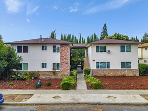 645 Grand Fir Ave in Sunnyvale, CA - Building Photo - Building Photo