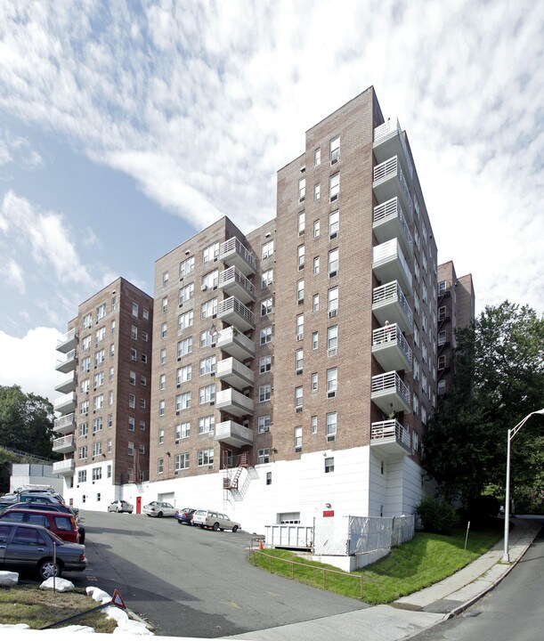 Palmer Towers in Yonkers, NY - Foto de edificio