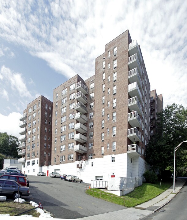 Palmer Towers in Yonkers, NY - Building Photo