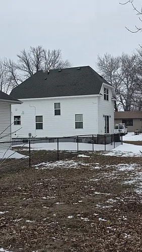 property at 233 4th St NW