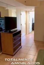 16690 Blatt Blvd in Weston, FL - Building Photo - Building Photo