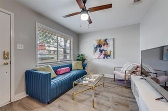 1224 W Hunt St in Sherman, TX - Building Photo - Building Photo