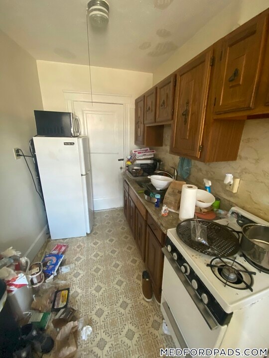 63 Fellsway W in Medford, MA - Building Photo