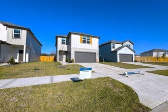 8219 Vacek Xing Wy in Richmond, TX - Building Photo - Building Photo