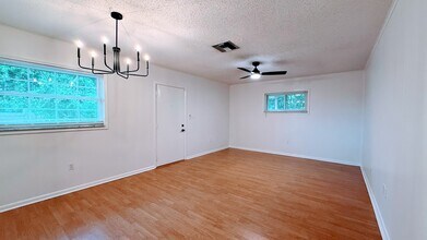 3429 S Polk Ave in Lakeland, FL - Building Photo - Building Photo