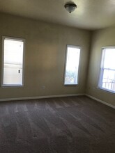 3751 Conroy Rd in Orlando, FL - Foto de edificio - Building Photo