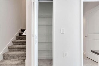 7412 Stone Crk Trl in Kissimmee, FL - Building Photo - Building Photo