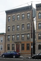13 N Bleeker St in Mount Vernon, NY - Building Photo