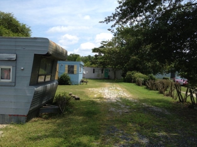 19243 Lankford Hwy in Parksley, VA - Building Photo