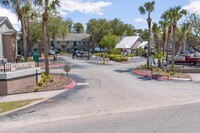 Bella Lago Apartments in Orlando, FL - Building Photo - Building Photo