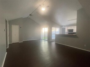 2434 Limestone Dr in Arlington, TX - Building Photo - Building Photo